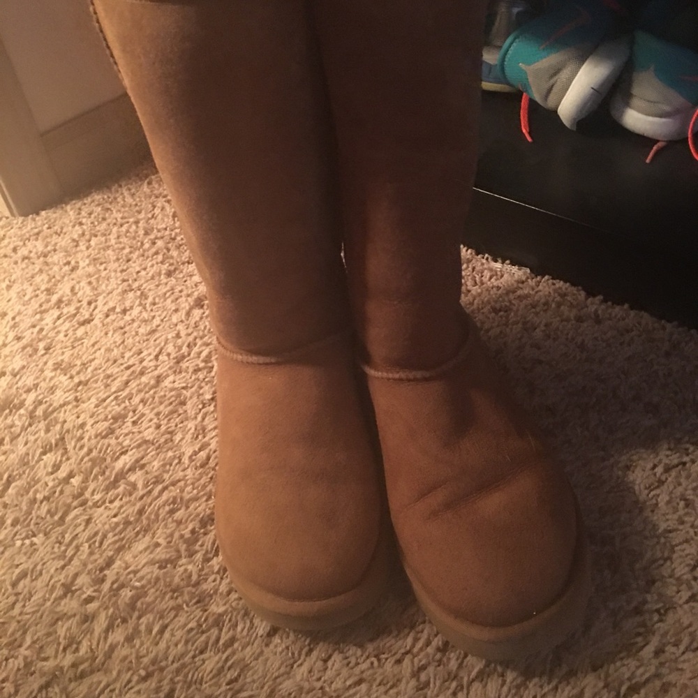 UGGs tall size 8